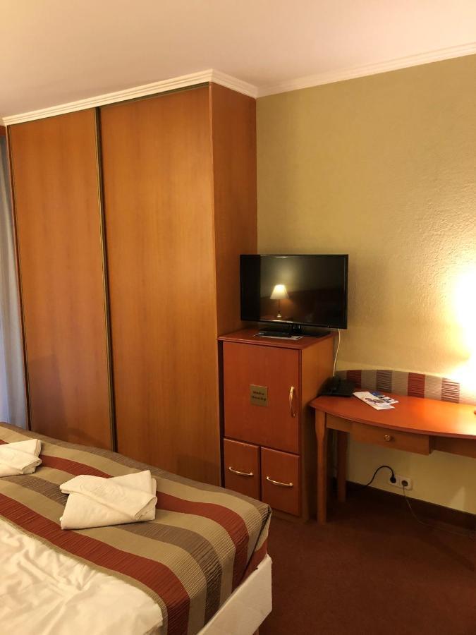 Hotel Spa Heviz Ngoại thất bức ảnh