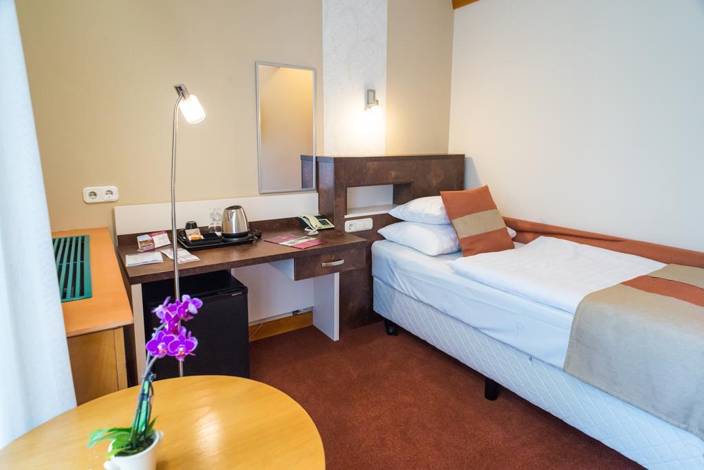 Hotel Spa Heviz Ngoại thất bức ảnh