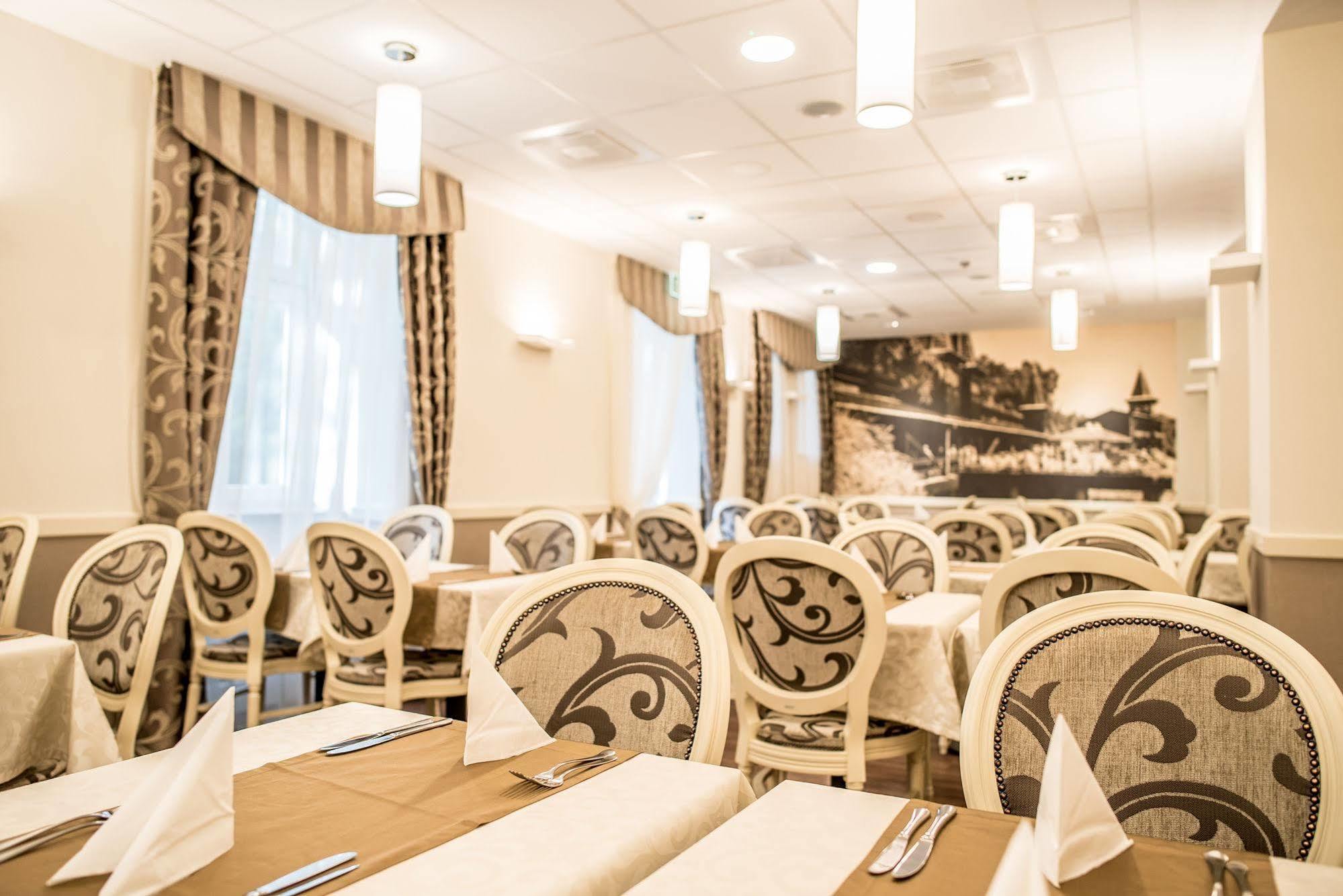 Hotel Spa Heviz Ngoại thất bức ảnh