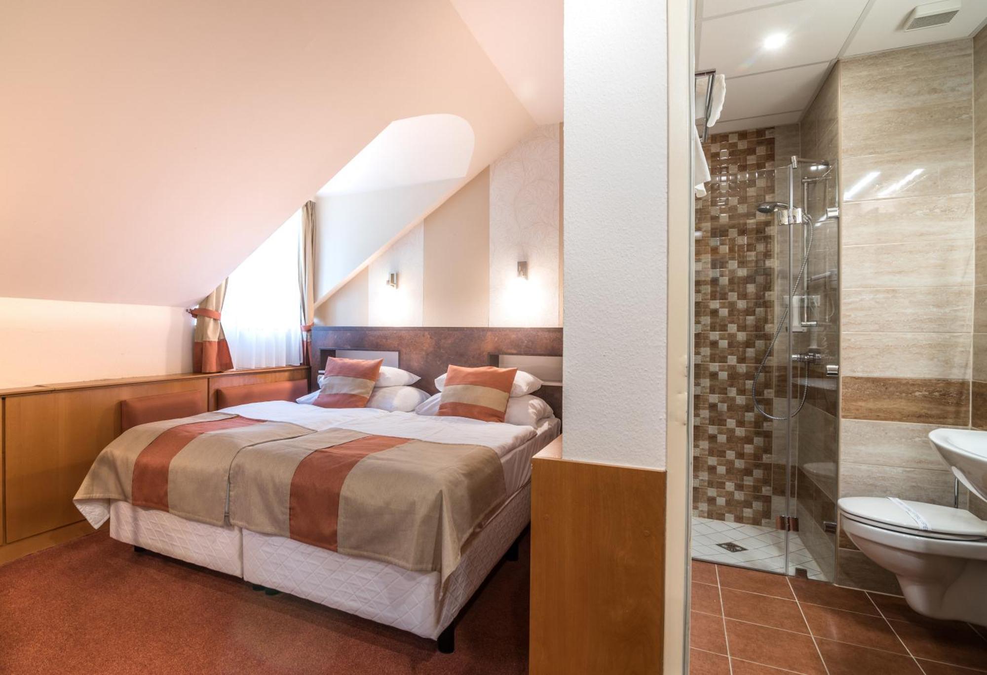 Hotel Spa Heviz Ngoại thất bức ảnh