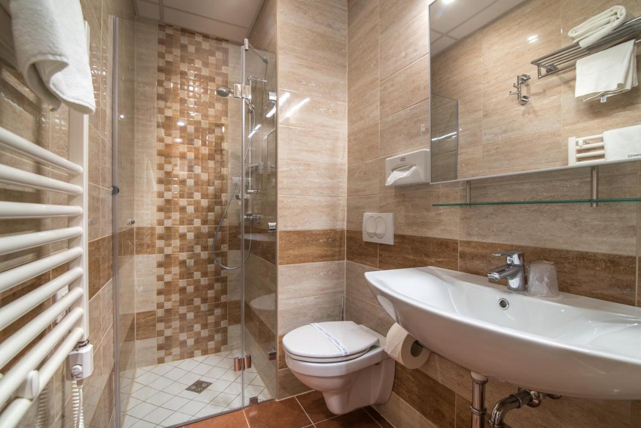 Hotel Spa Heviz Ngoại thất bức ảnh