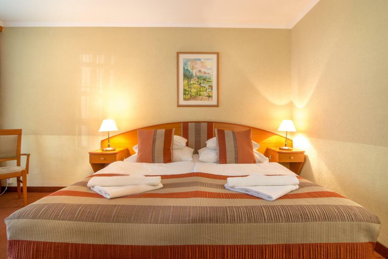 Hotel Spa Heviz Ngoại thất bức ảnh